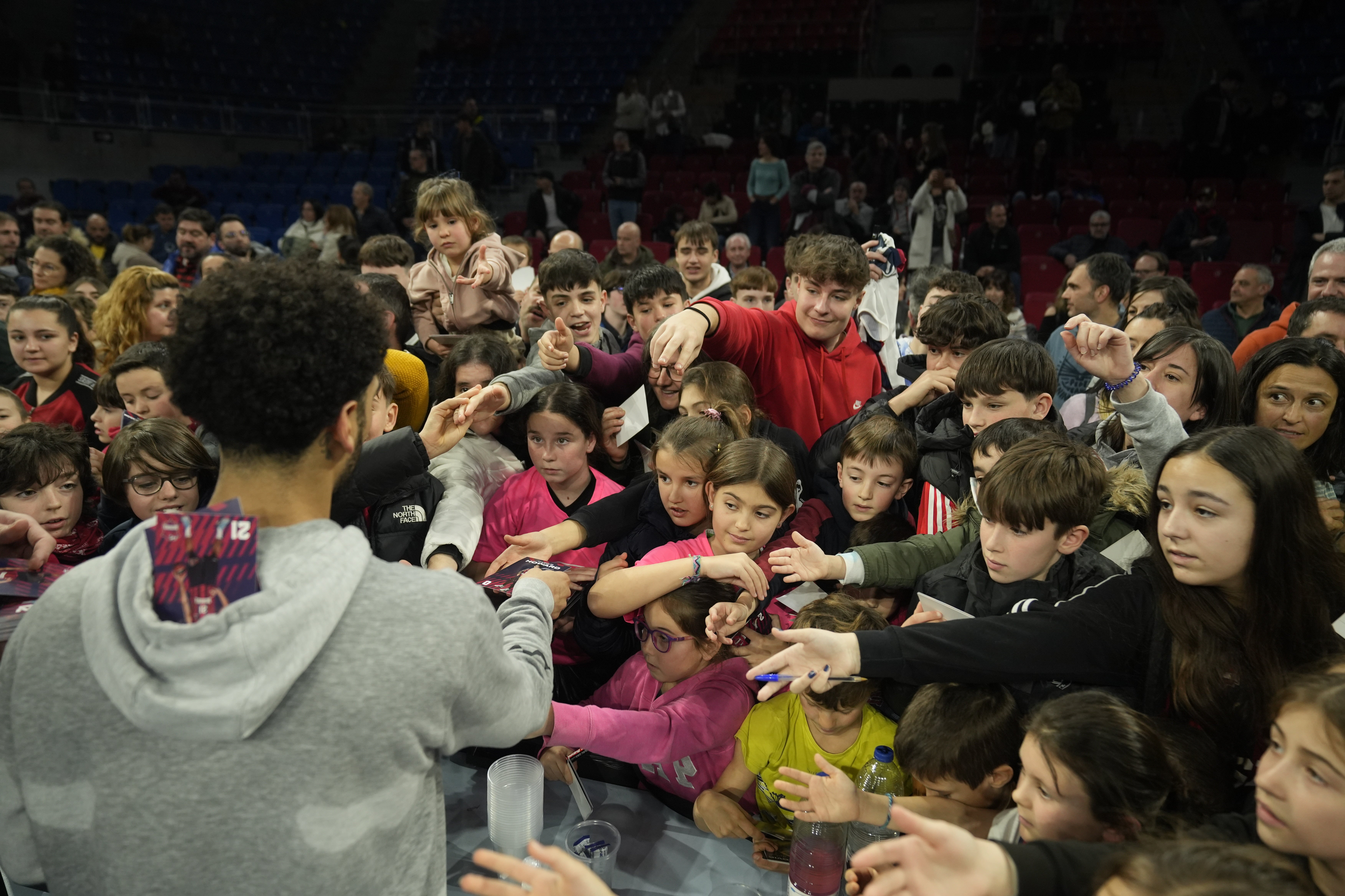 El Baskonia abre sus puertas de par en par