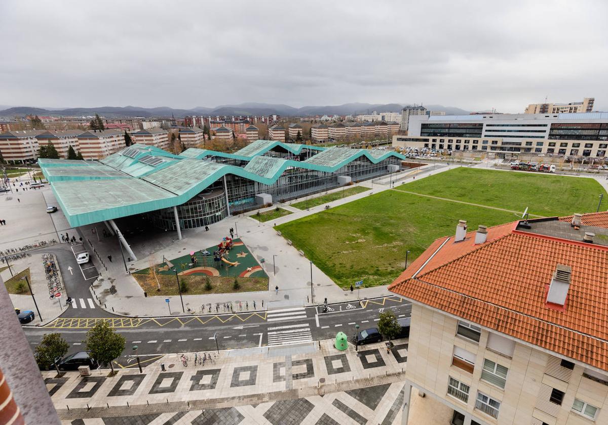 Vitoria recibe un canon de capitalidad como sede de las instituciones comunes.