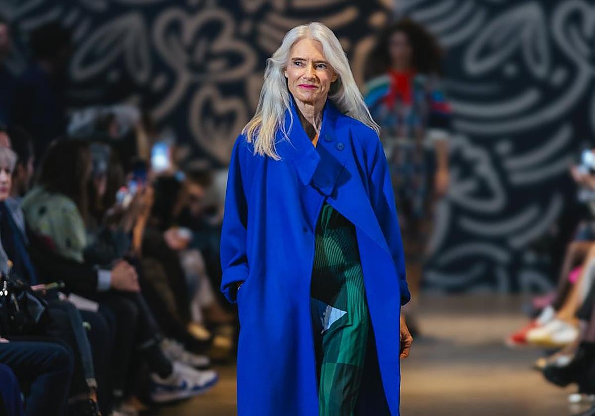 La marca bilbaína SKFK arrasa en la Fashion Week de Madrid con una colección llena de misterio.