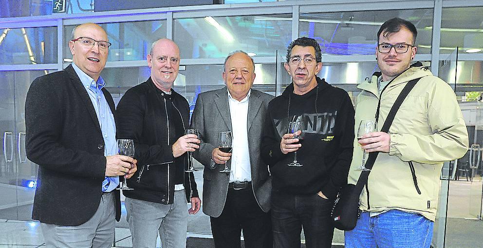 César Herrero, Ritxar Ortún, Javier Gómez, José María Corral y Eder Camino.