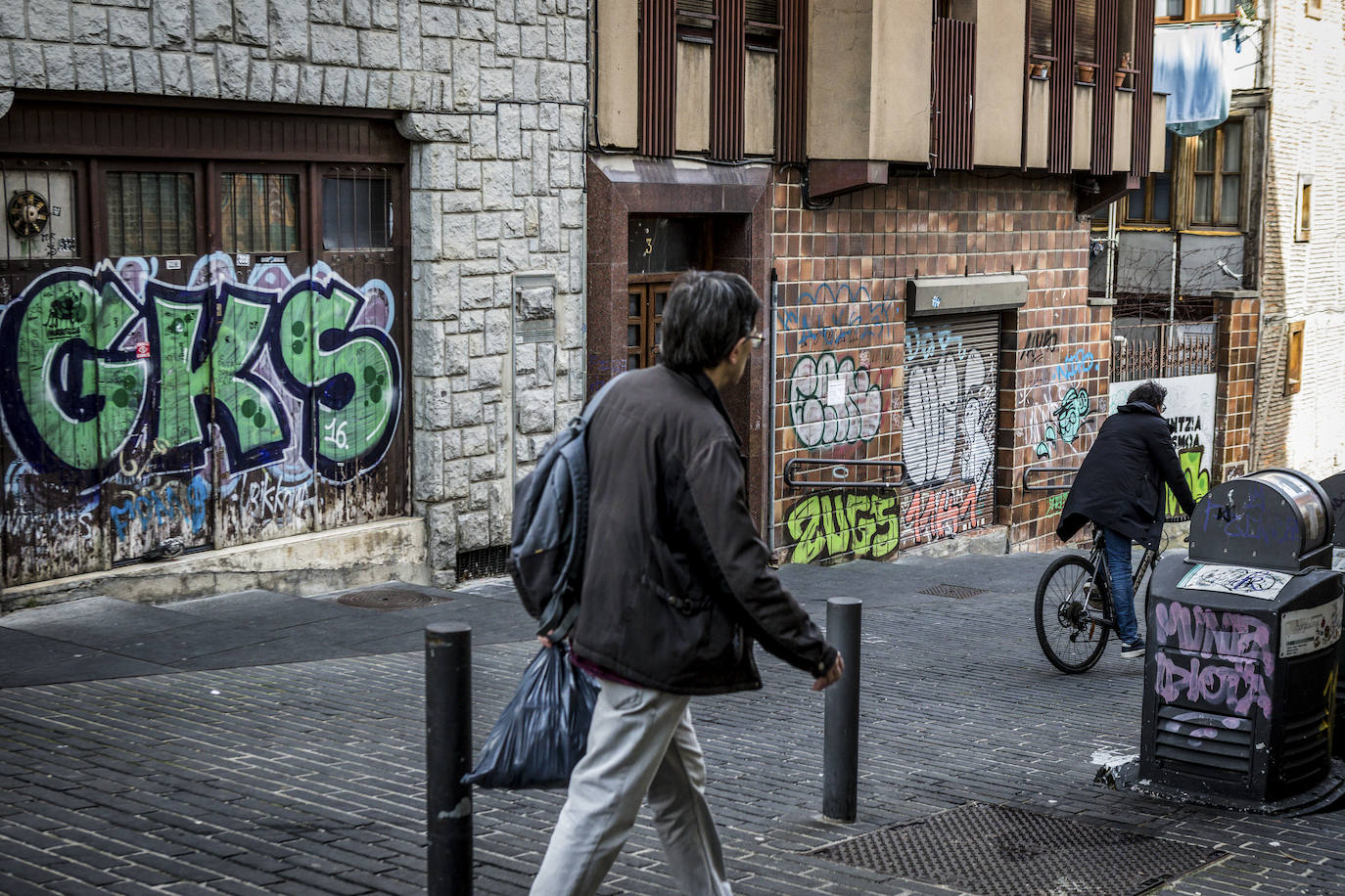 Grafitis en el Casco Viejo de Vitoria