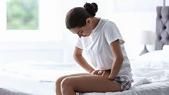 Endometriosis, la enfermedad 'silenciosa': «Se cree que la regla tiene que doler, y no debe hacerlo»