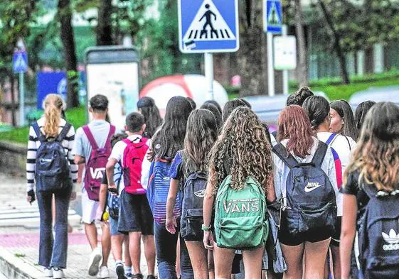 Tanto las evaluaciones internacionales como los exámenes internos de Educación alertan desde hace una década de la pérdida de nivel académico de los alumnos vascos.
