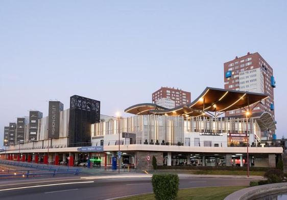 Fashion Outlet de Megapark incorpora 8 nuevas tiendas con marcas «de referencia».