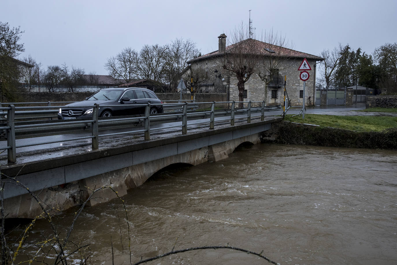 Las imágenes de las inundaciones en Vitoria y Álava