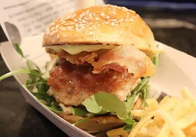 La mini-burguer de la Olla de la Plaza Nueva ha sido elegida por el público como la mejor de esta edición.