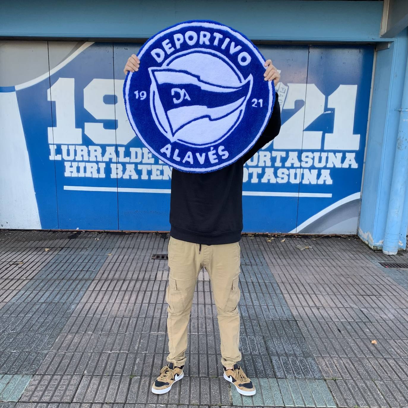 Las alfombras únicas del Deportivo Alavés o Marilyn &#039;made in&#039; Vitoria