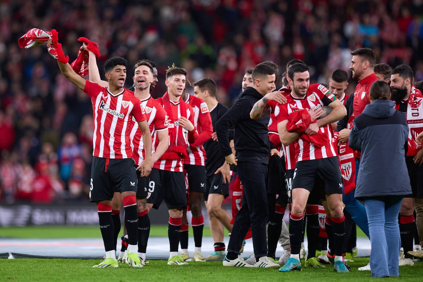 La fiesta de los jugadores del Athletic en San Mamés