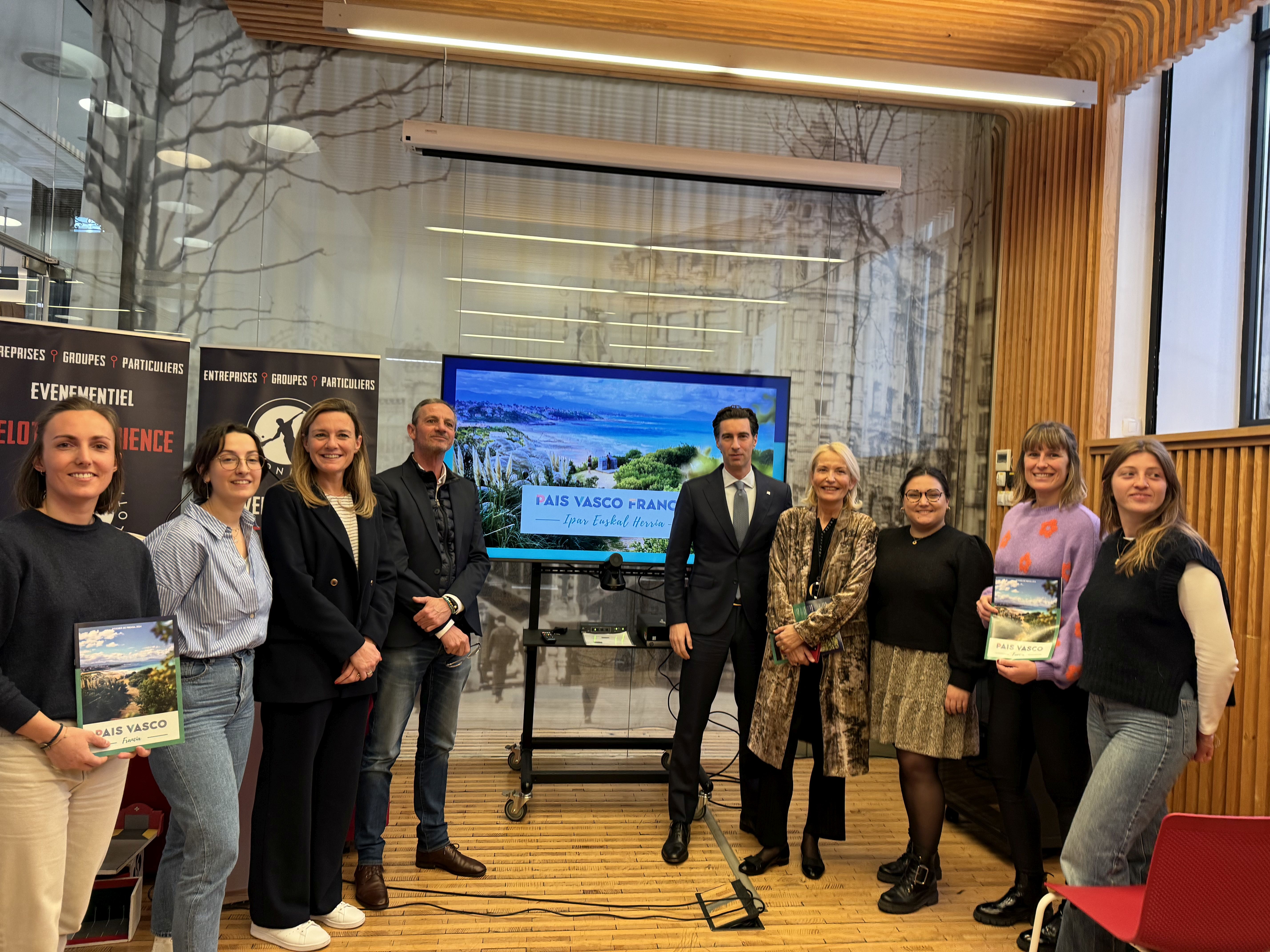 Iparralde presenta en Bilbao una abundante oferta para captar turistas vizcaínos