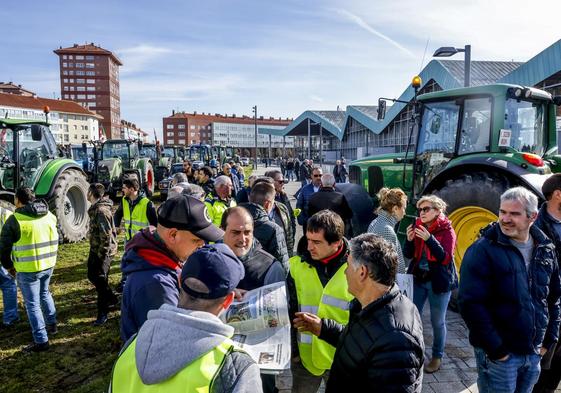 Segunda tractorada frente al Gobierno vasco