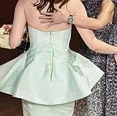 Emma Stone recoge el Oscar a mejor actriz con el vestido roto