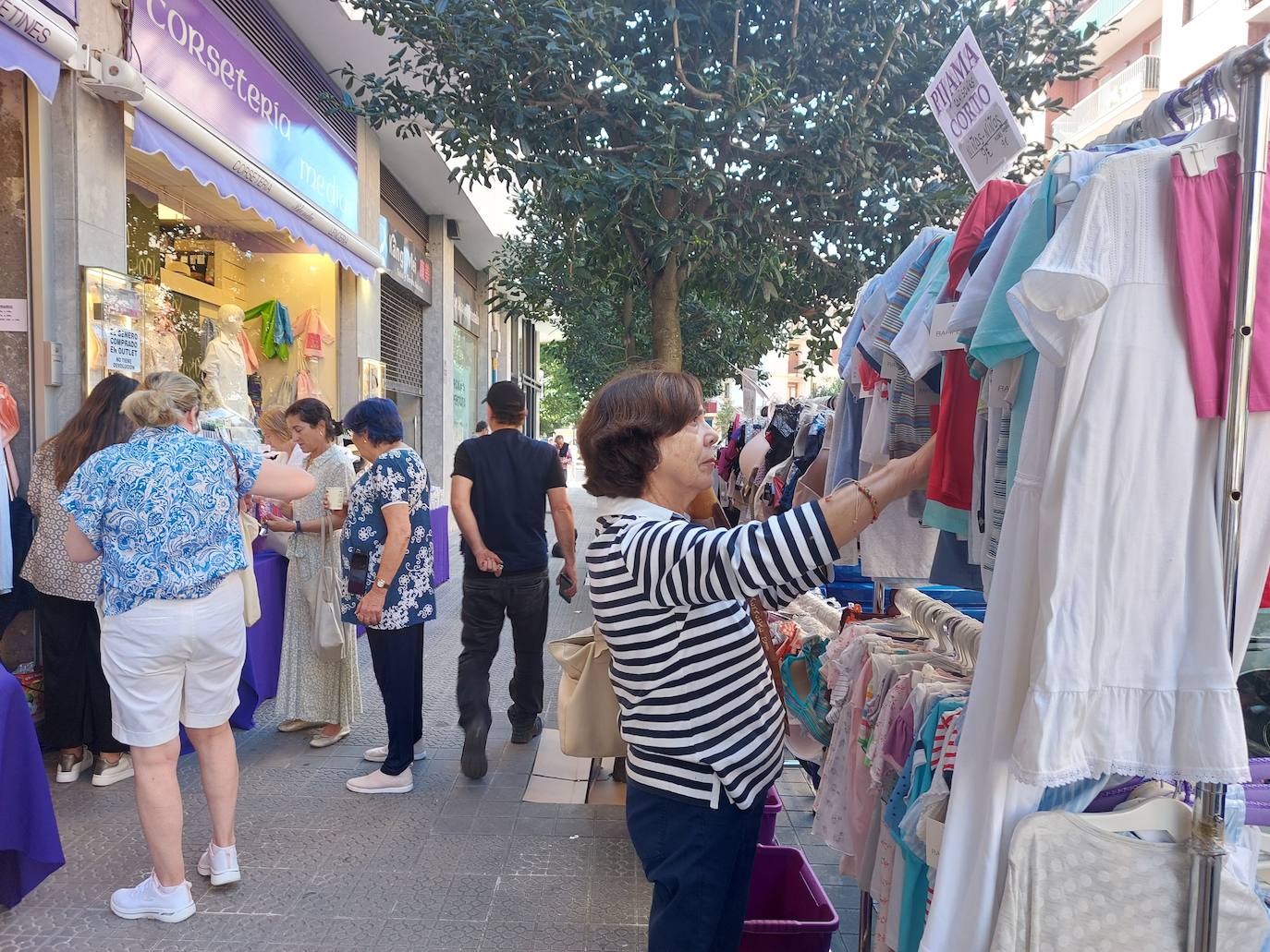 Cómo y dónde conseguir el 'GetxoBono', el descuento de 5 y 10 euros en el comercio de Getxo