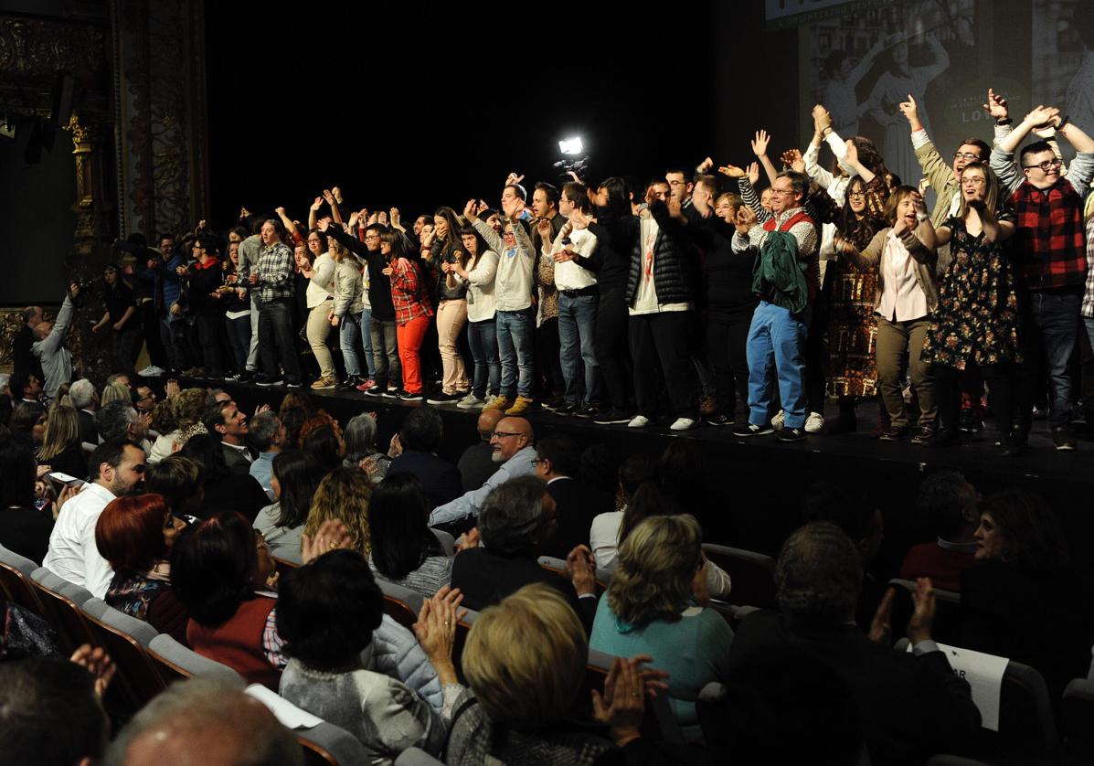 En 2019 el desfile llenó el Teatro Campos Eliseos.