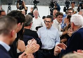 El ministro Félix Bolaños arropó ayer a Eneko Andueza en un acto del PSE-EE en Bilbao.