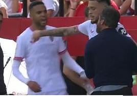 Tensión en el Sevilla: En-Nesyri y Quique Sánchez Flores casi llegan a las manos por el cambio del delantero