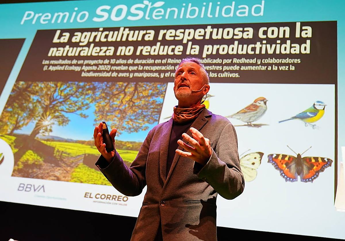 Fernando Valladares en un momento de su charla.