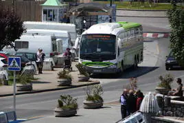El Bizkaibus es el único transporte público que disponen los vecinos de Ondarroa.