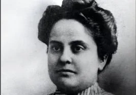 Virginia González fundó la Agrupación Femenina Socialista,