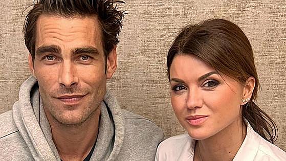 Jon Kortajarena sigue los trucos de belleza de Jennifer Aniston en una clínica de Bilbao