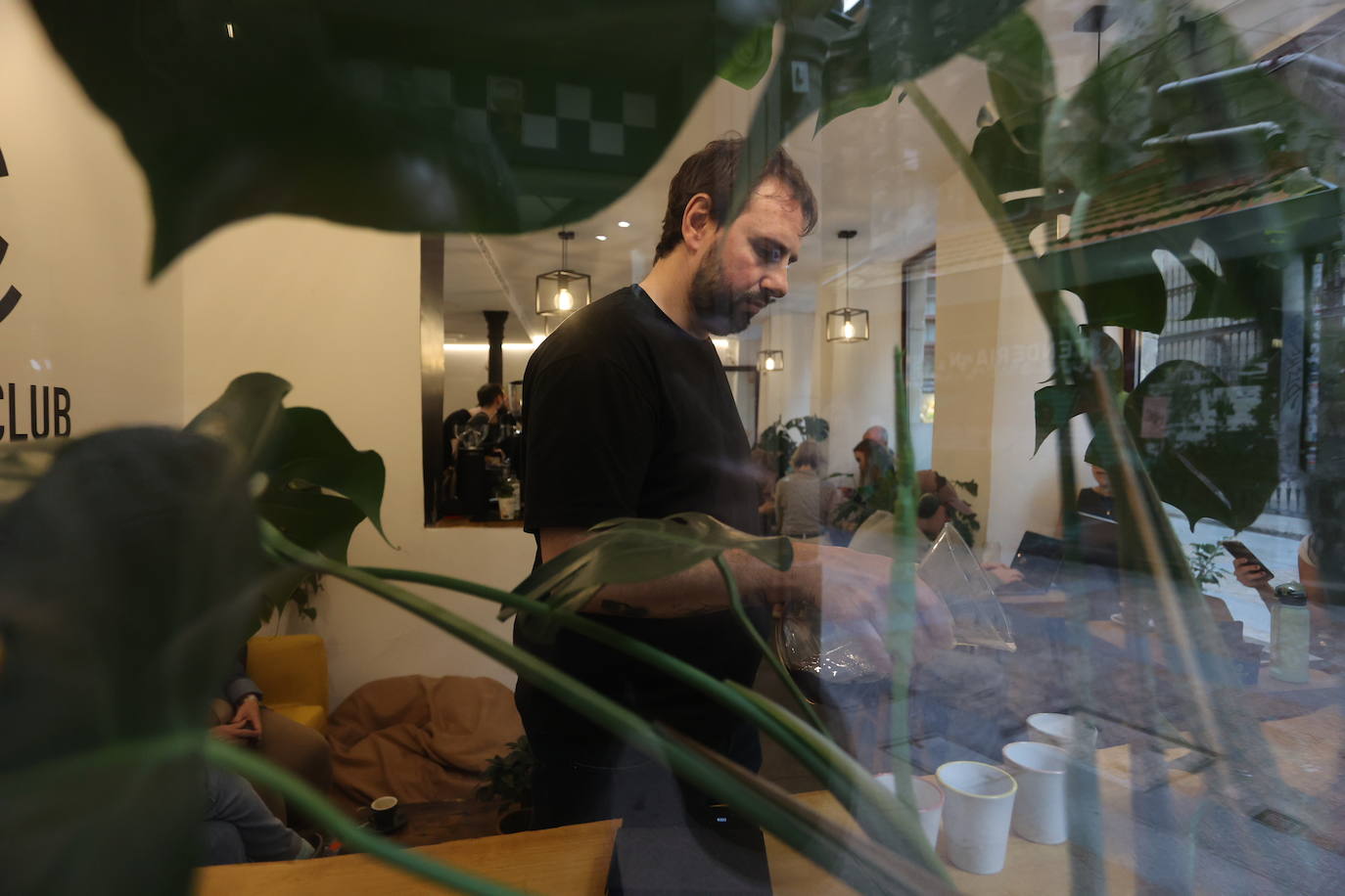 Café de especialidad y desayunos caseros: así es la cafetería soñada de Natxo en Bilbao