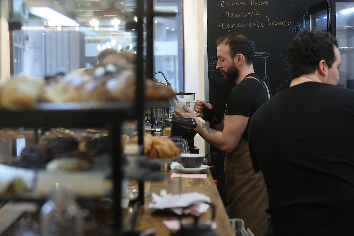 Café de especialidad y desayunos caseros: así es la cafetería soñada de Natxo en Bilbao