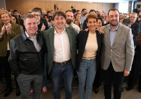 Los presidentes autonómicos del PSOE muestran unidad para arropar a Andueza