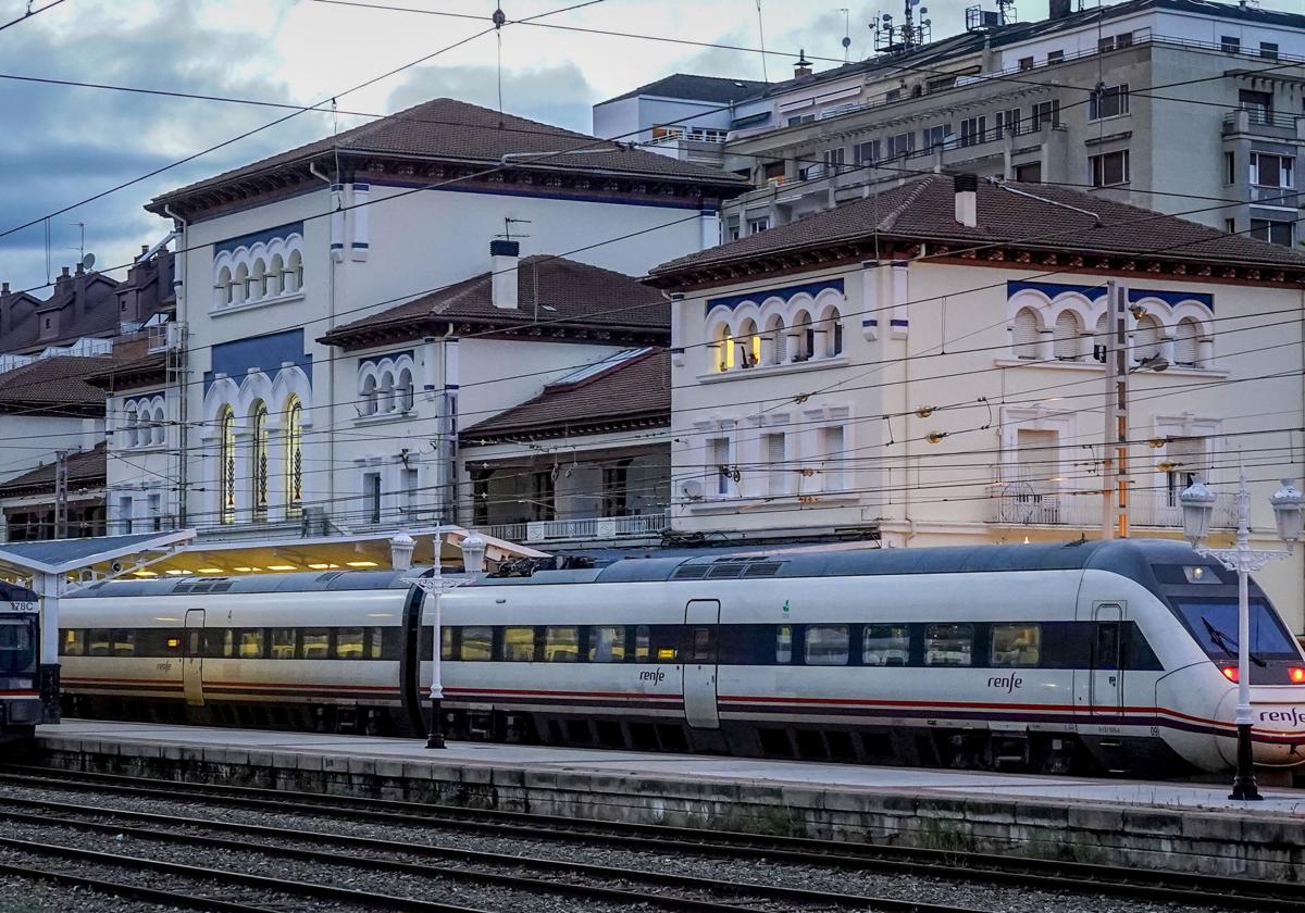 Vitoria perderá «hasta julio» el tren que llegaba a Madrid a las 10 de la mañana