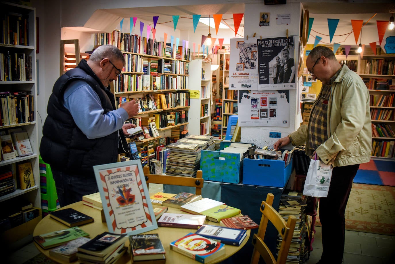 La librería «mágica» de Bilbao con todos los libros a 3 euros