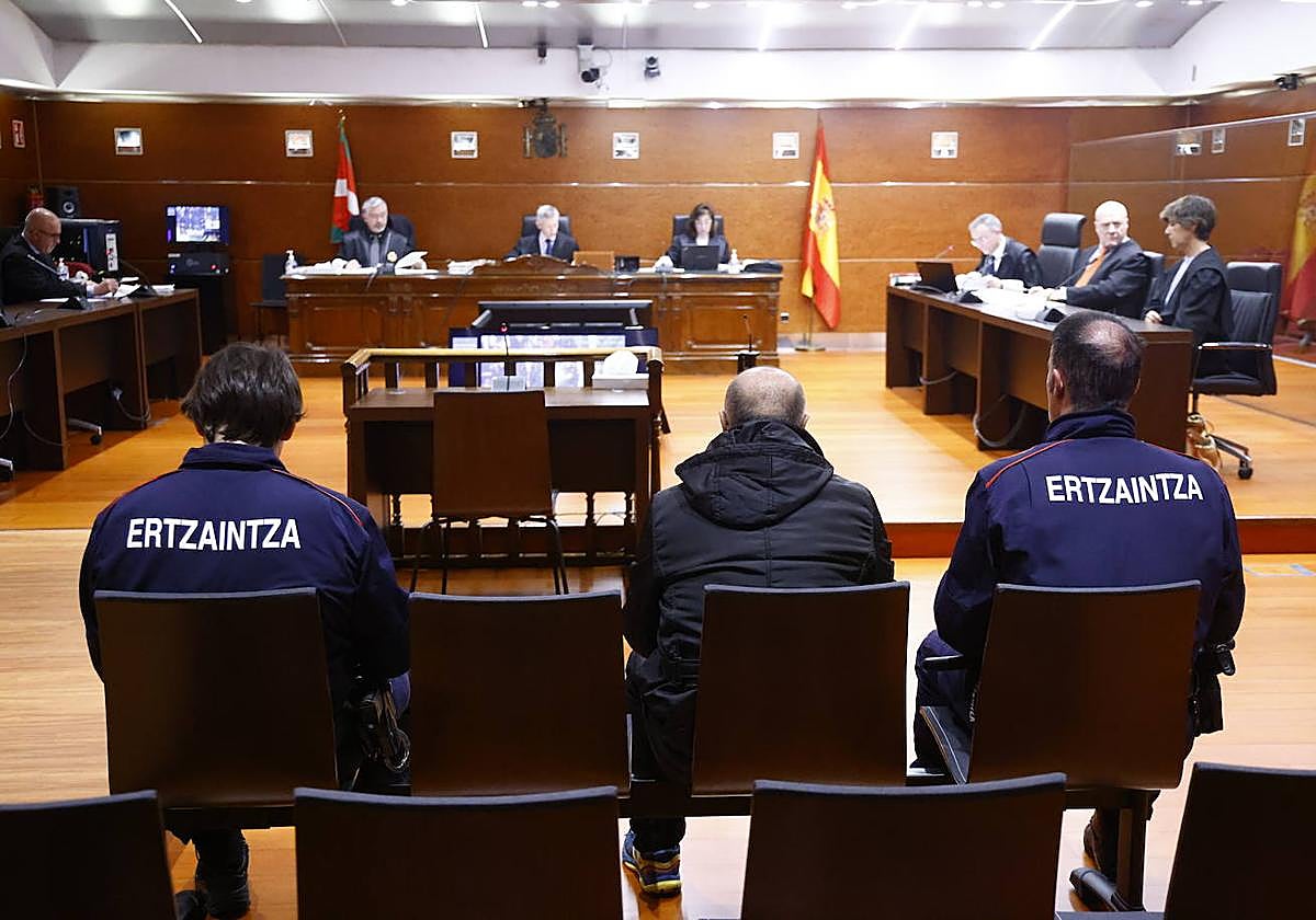 Dejó a sus hijos «con lo puesto, perdieron su casa y todos sus recuerdos»