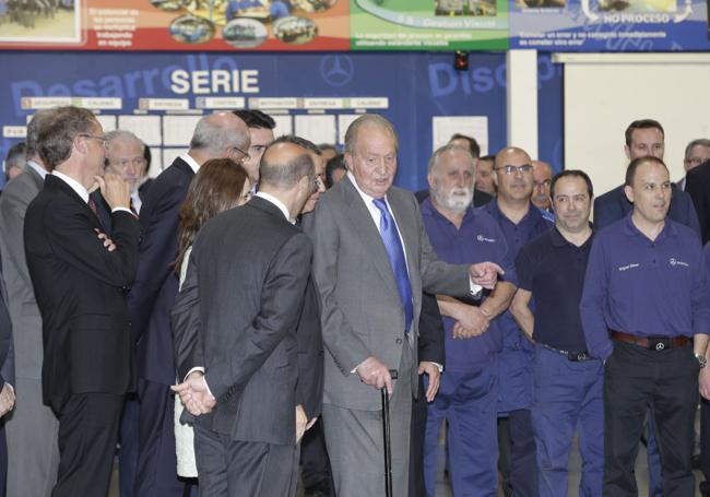 Juan Carlos I volvió a visitar las instalaciones de Mercedes en mayo de 2014.