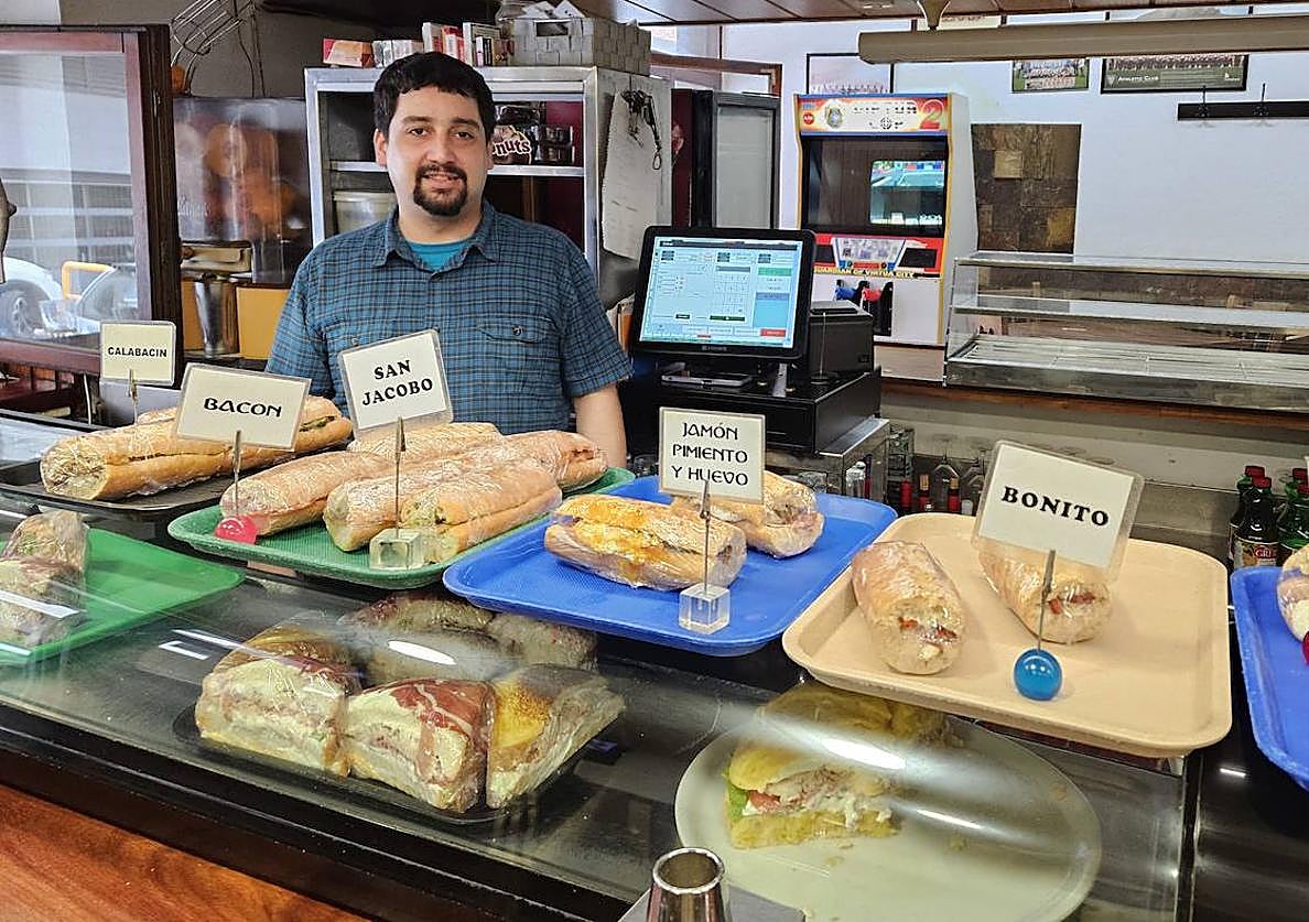 Ocho variedades de tortilla, amplia carta de bocadillos... Para todos los bolsillos