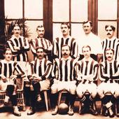 Imagen del Athletic de Bilbao tras ganar la Copa en 1910. Belauste es el tercero por la izquierda, de pie.