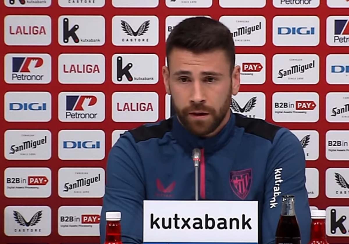 Unai Simon, durante la rueda de prensa en Lezama