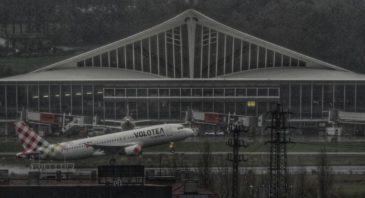 Los aeropuertos vascos registraron cifras record de solicitudes de asilo en 2023.