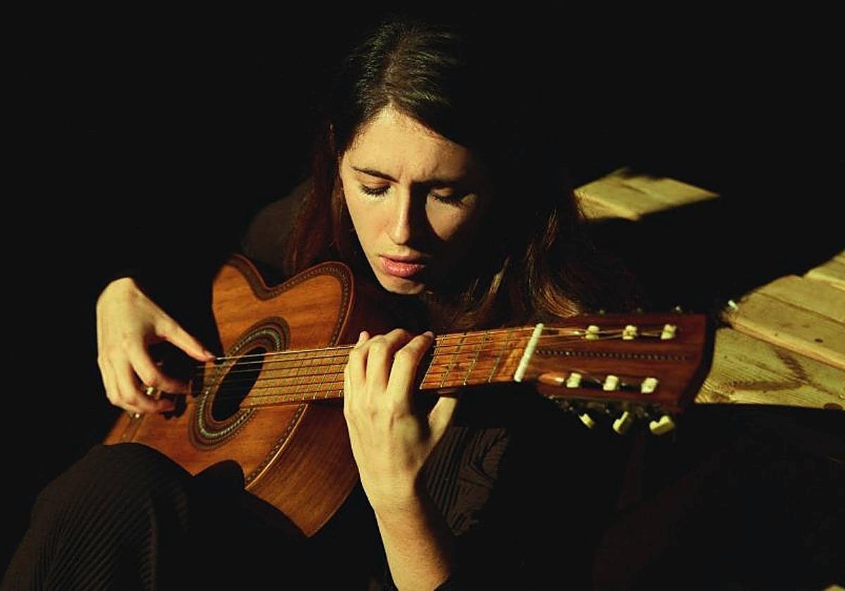 La guitarrista de Leioa Amaia Miranda.