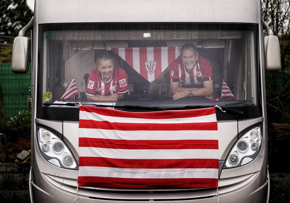¿Son válidos los pantallazos de las entradas?, ¿qué pasa si nos quedamos sin batería en el móvil?... Guía útil para vivir la final de Copa en Sevilla