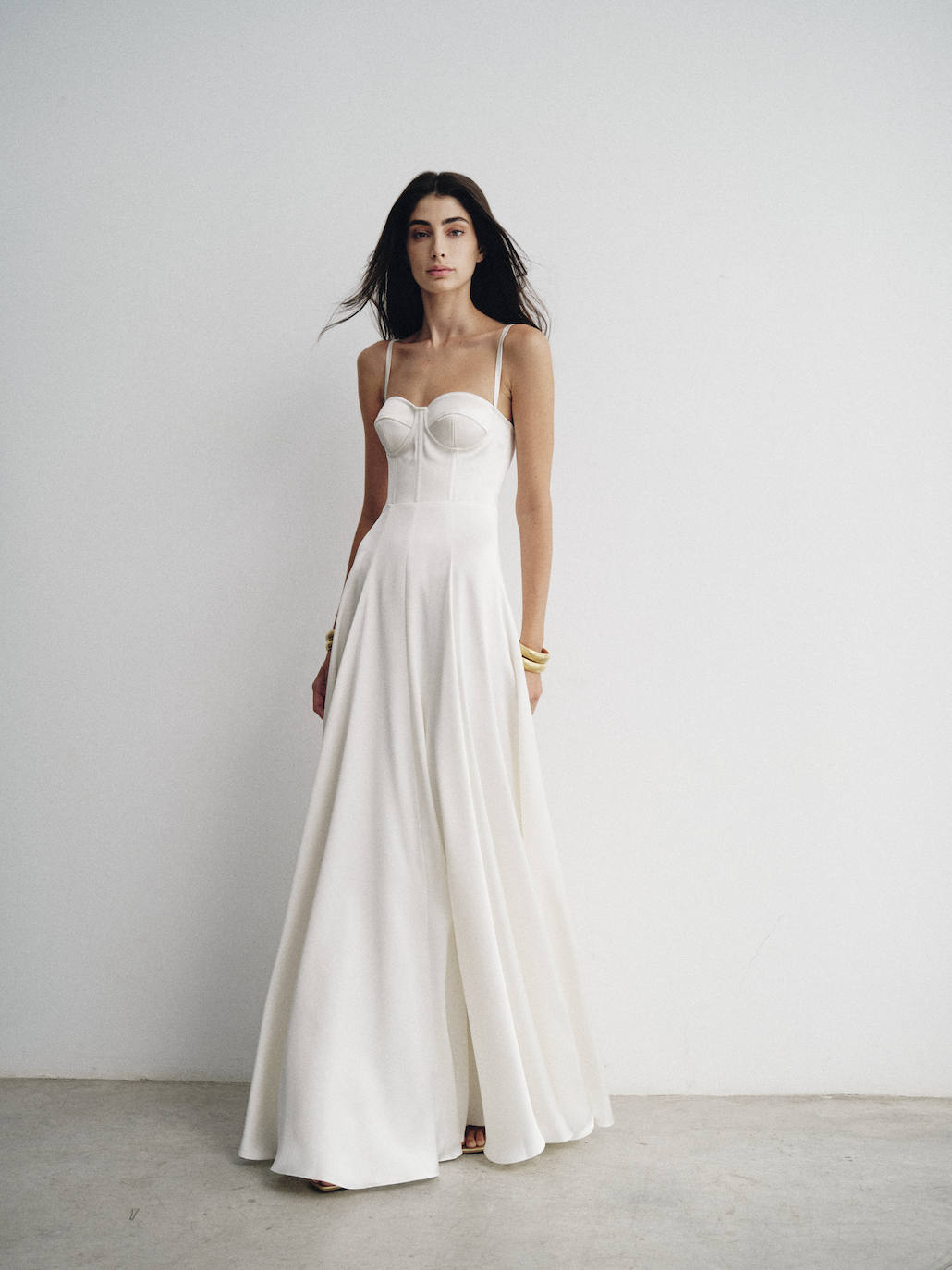 Las bilbaínas Sophie et Voilà deslumbran en Milán con vestidos de novia inspirados en la capital vizcaína