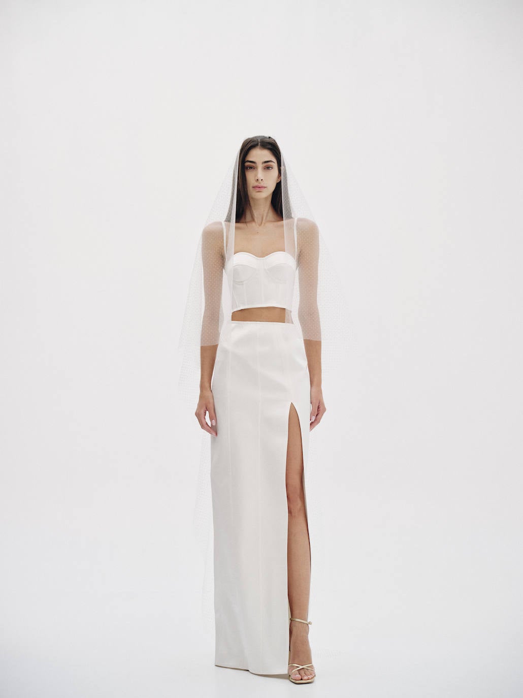 Las bilbaínas Sophie et Voilà deslumbran en Milán con vestidos de novia inspirados en la capital vizcaína