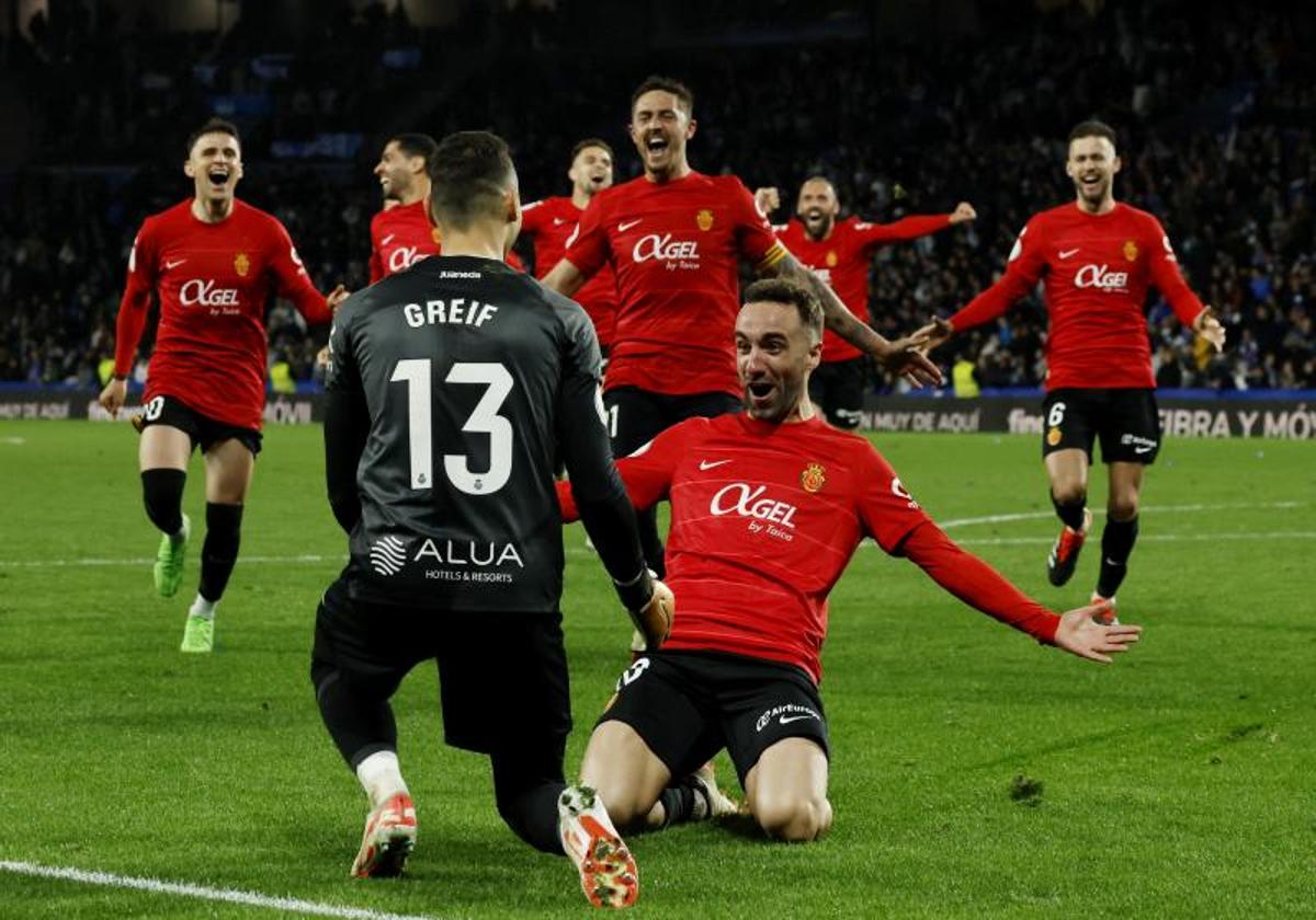 Darder celebra su gol decisivo en la tanda de penaltis ante la Real Sociedad.