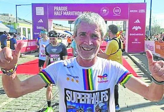 Martín Fiz ve más cerca el reto de los 'SuperHalfs' tras vencer en Praga