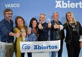 Iñaki Oyarzábal, Ana Morales, Laura Garrido, Javier de Andrés, Elías Bendodo y Ainhoa Domaica.