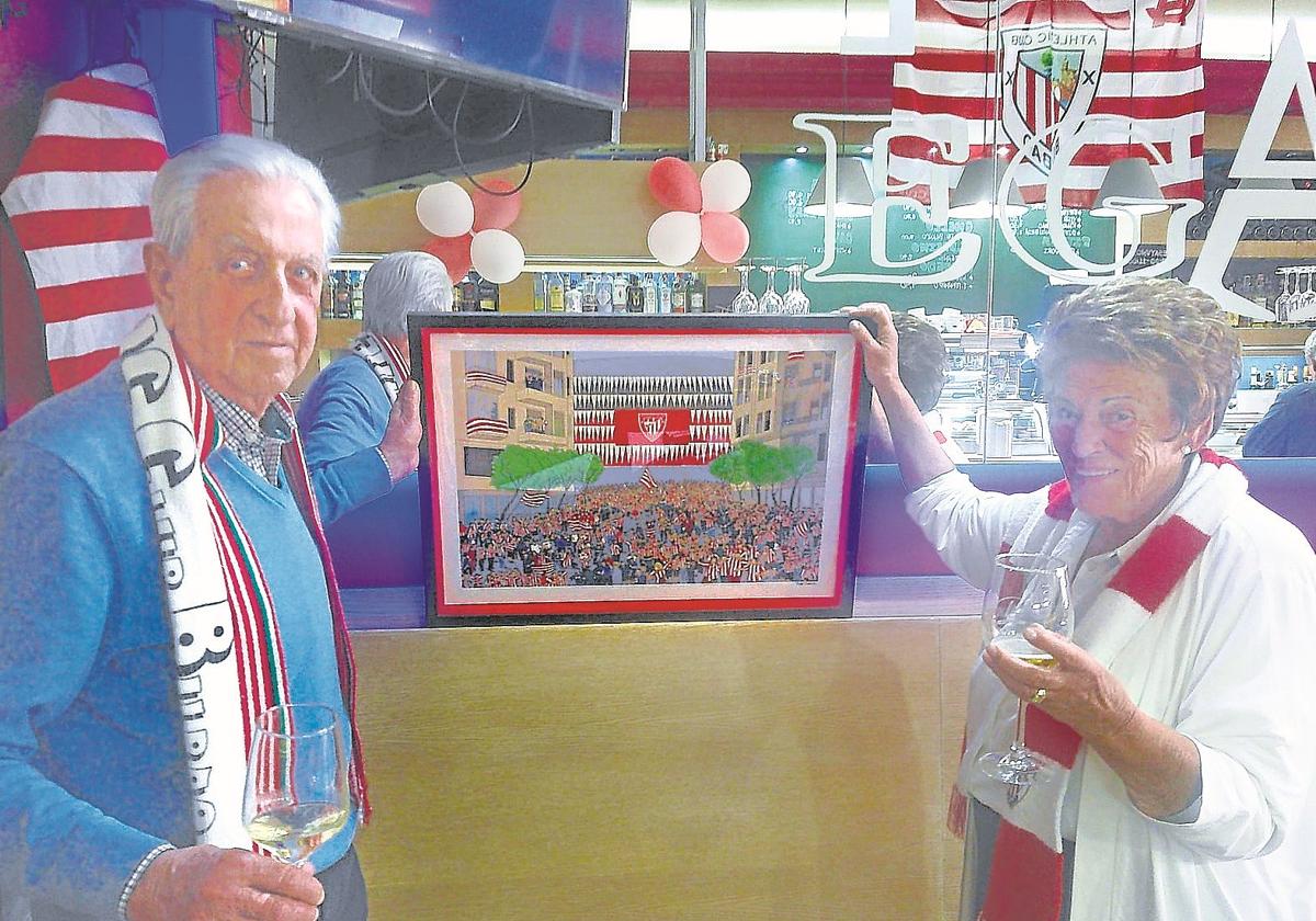 Pedro y María Jesús salieron el sábado por la mañana por Bilbao para palpar el ambiente de la ciudad.