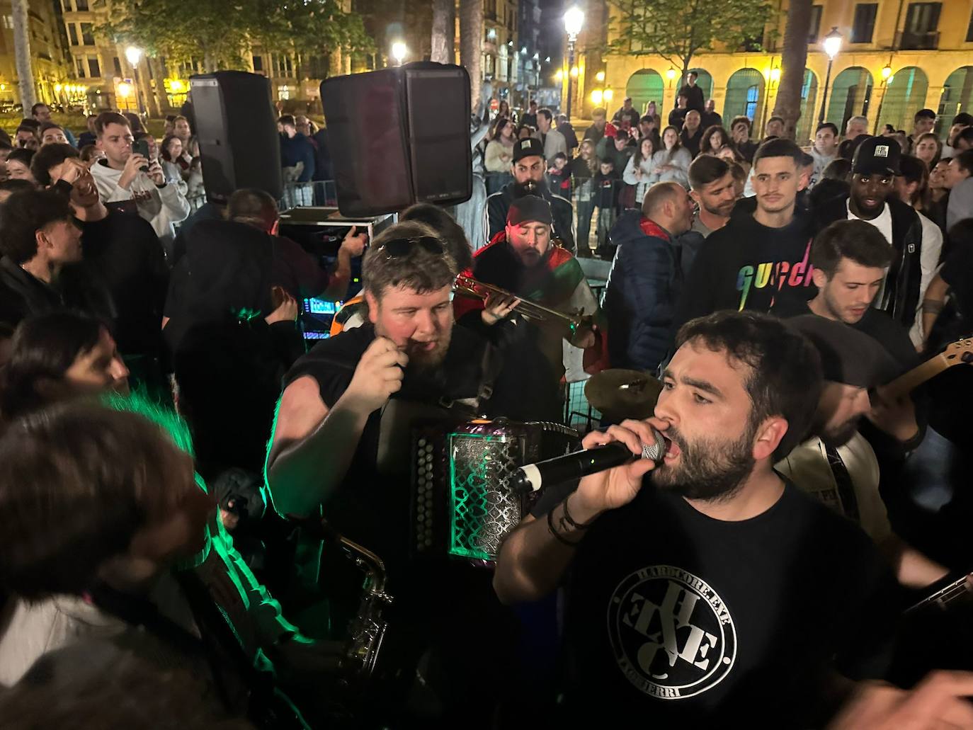 La fiesta de los jugadores del Athletic por el centro de Bilbao