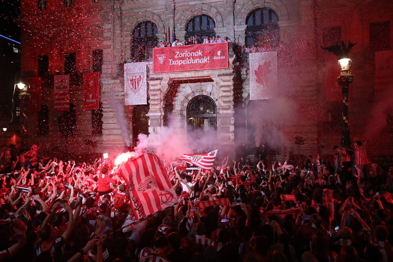 La Diputación recibe la Copa 40 años después