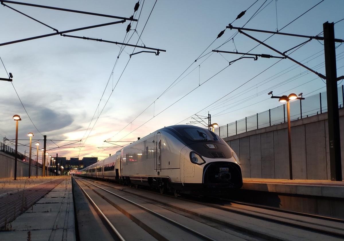 Tren Avril de Talgo en una de las pruebas