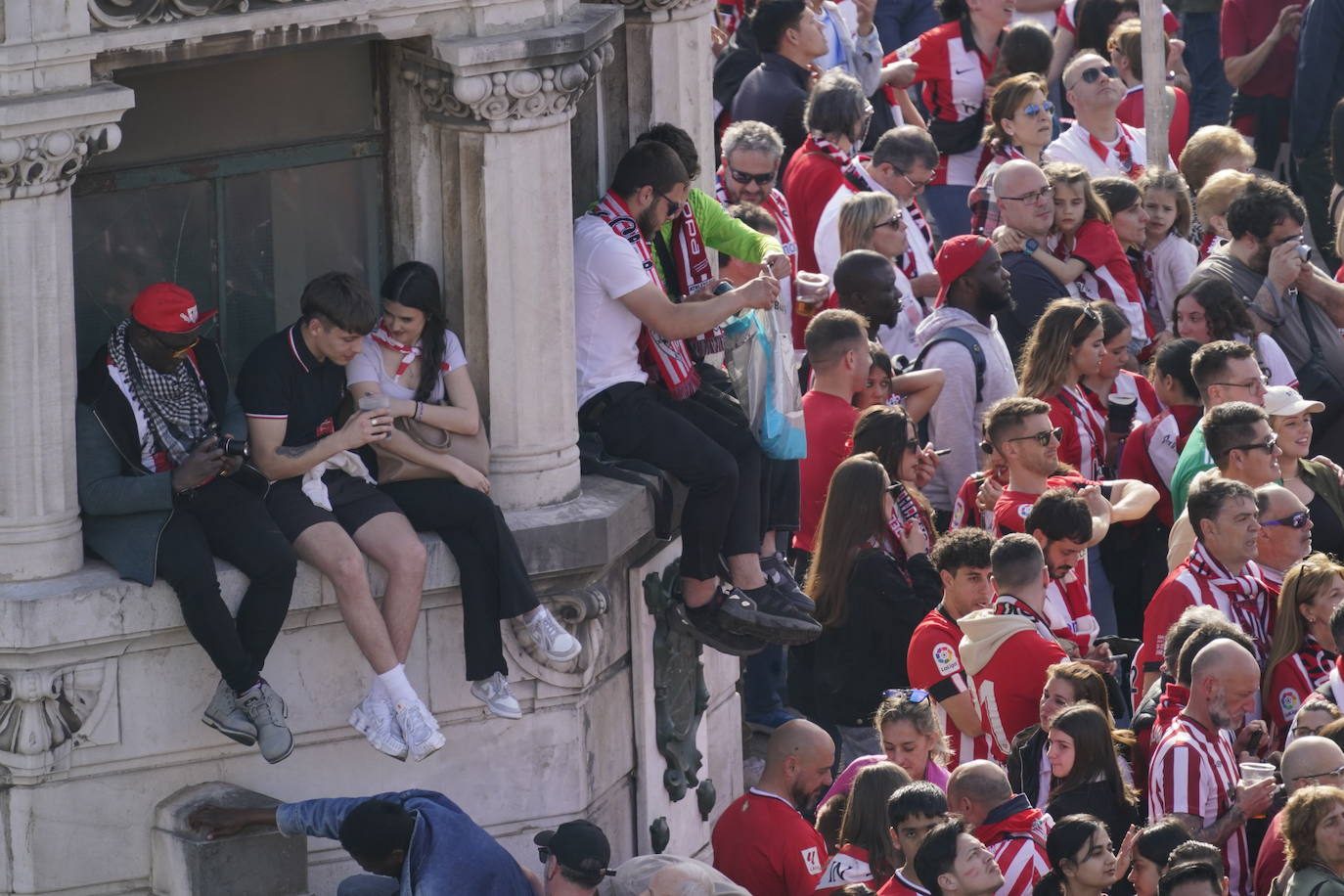 Las imágenes de la fiesta de la gabarra en Bilbao