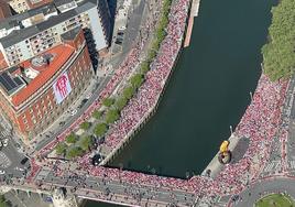 La impresionante imagen de Bilbao a vista de pájaro cinco horas antes de la gabarra