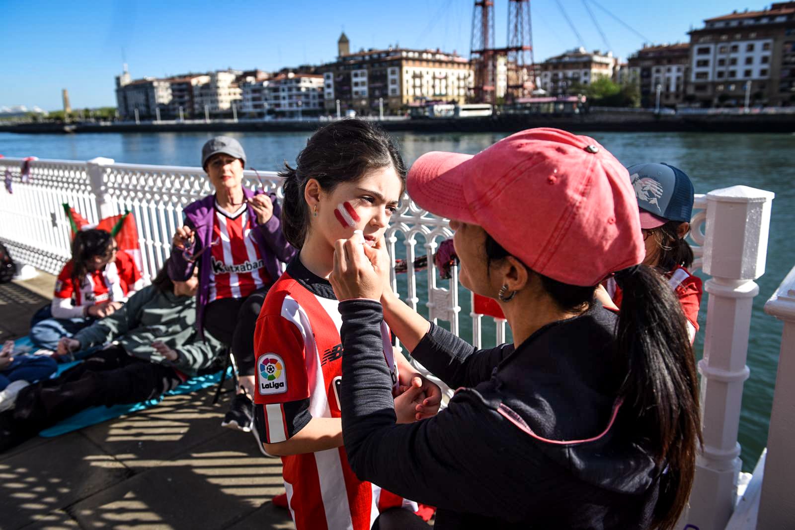 Portugalete dice adiós a la gabarra: «La copa del Rey es como la copa del mundo para Bilbao»