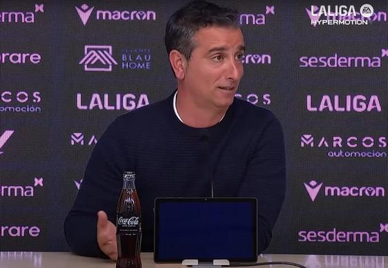 Jandro esboza una sonrisa en la sala de prensa del Ciutat de Valencia.