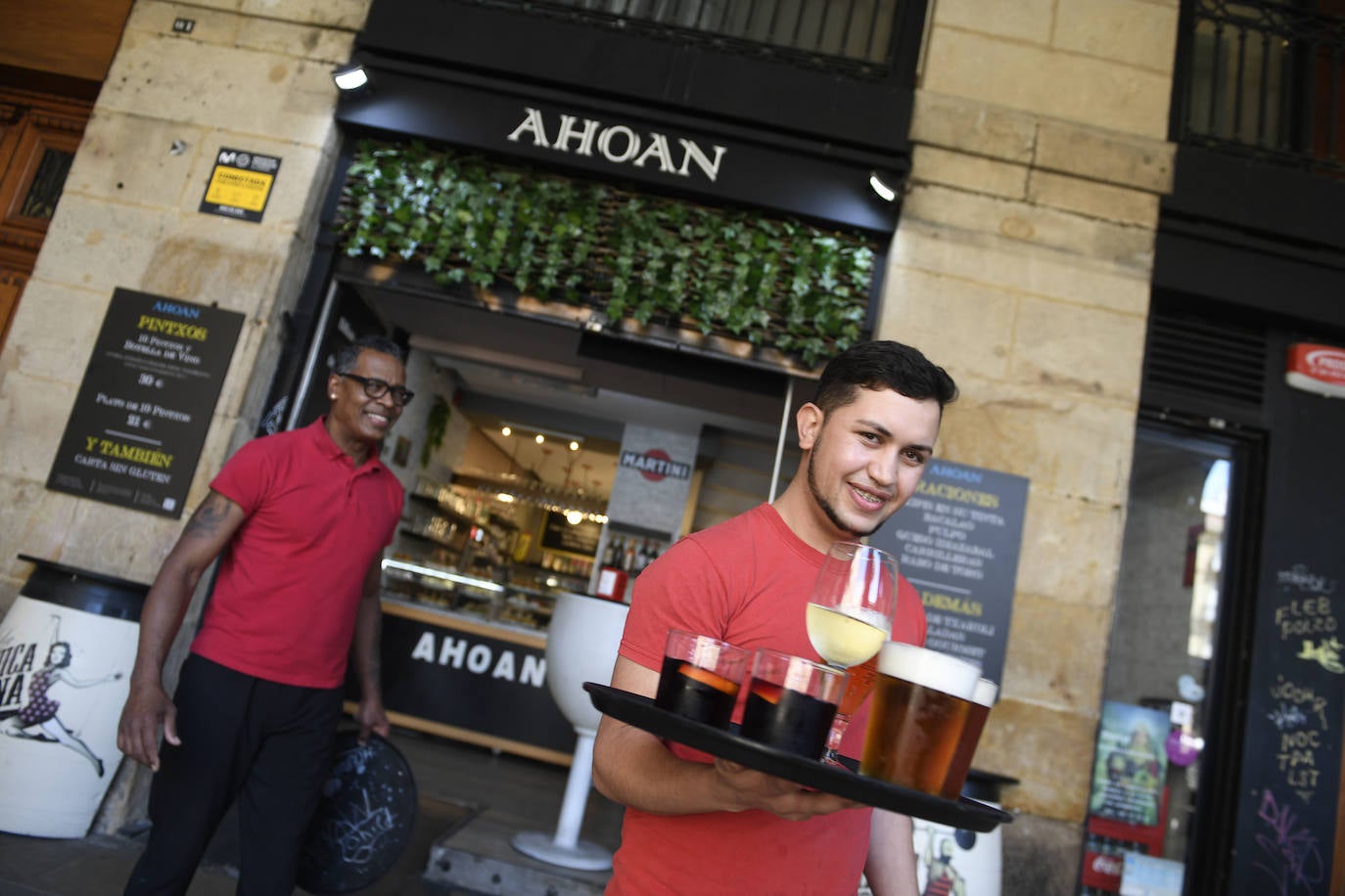 Nuevo récord histórico de cotizantes extranjeros en Euskadi